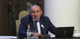 Пашинян анонсировал внеплановые проверки школ и больниц в Сюникской области