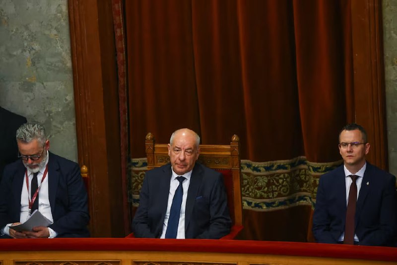 Парламент Венгрии одобрил отстранение президента Тамаша Шуйока: что это значит для Сюника?