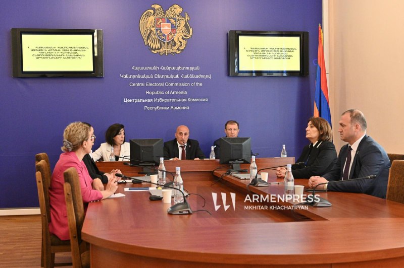 ЦИК Армении предлагает пересчет голосов на всех участках после выборов 7 июня