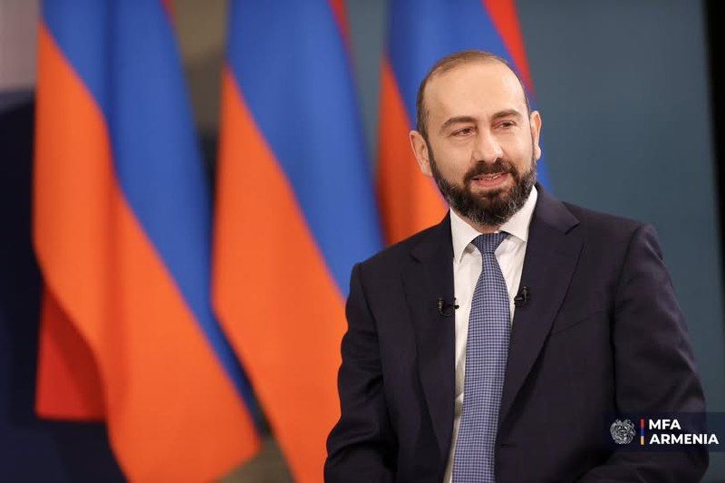 Министр иностранных дел Армении Арарат Мирзоян объявляет о ратификации соглашения с США