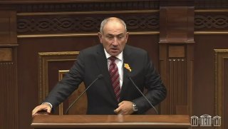 Пашинян назвал фейком тему возвращения 300 000 азербайджанцев в Сюник