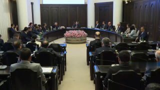 Никол Пашинян о контрабанде смартфонов: в Сюникской области обеспокоены защитой личных данных