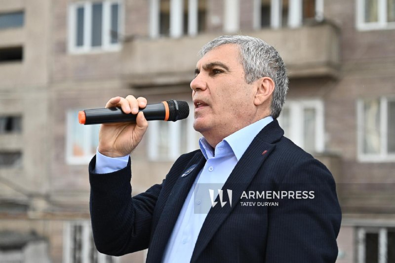 Партия «Республика» требует приостановить участие блока «Сильная Армения» в выборах в Сюнике