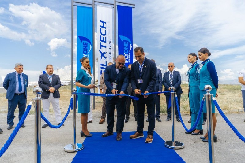 FLYONE ARMENIA расширяет авиапарк и открывает центр техобслуживания в Звартноце
