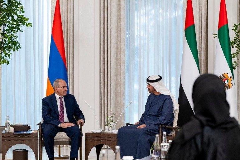 Президент ОАЭ поздравил Пашиняна с победой на выборах в Армении