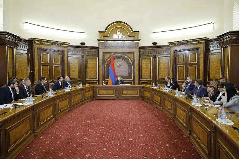 Премьер-министр обсудил концепцию застройки района Конд в Ереване
